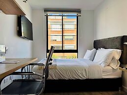 w Radiant 1BR in Santa Barbara