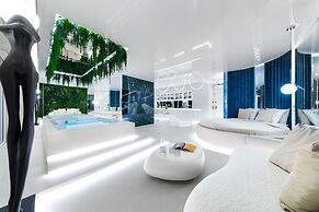 Quorum Apartments