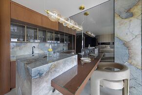 Quorum Apartments