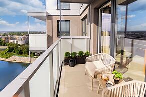 Quorum Apartments