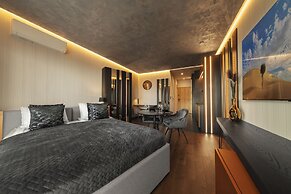 Quorum Apartments