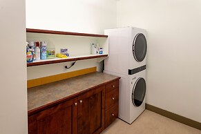 7301- Three Bedroom Deluxe Crossings Townhomes 3 Townhouse