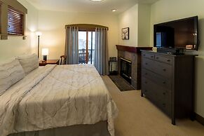 7301- Three Bedroom Deluxe Crossings Townhomes 3 Townhouse