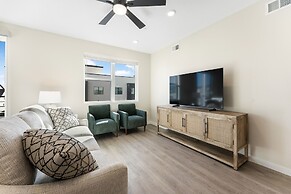 Heart And Sol 2 Bedroom Condo