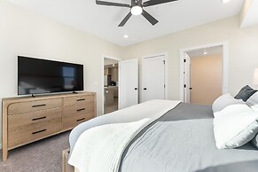 Heart And Sol 2 Bedroom Condo