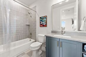 Your Happy House 5 Bedroom Townhouse