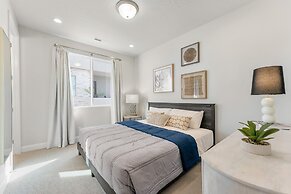 Your Happy House 5 Bedroom Townhouse