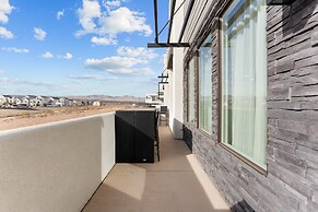 Your Happy House 5 Bedroom Townhouse