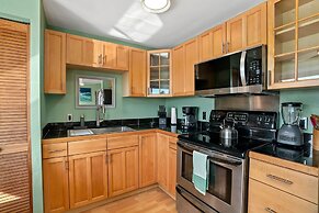 Kauai Hale Kahanalu 8 2 Bedroom Condo