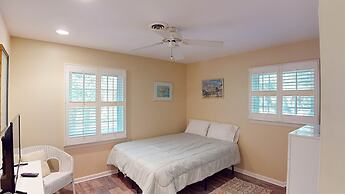 Beachbreak 3 Bedroom Apts