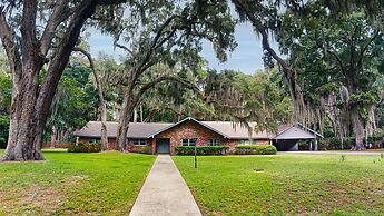 Live Oak Hideaway 4 Bedroom Home