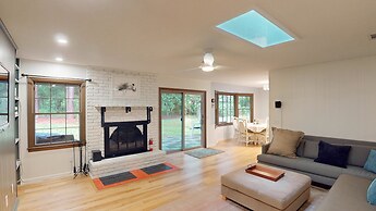 Live Oak Hideaway 4 Bedroom Home