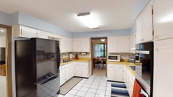 Live Oak Hideaway 4 Bedroom Home