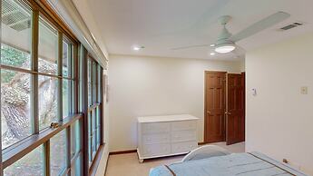 Live Oak Hideaway 4 Bedroom Home