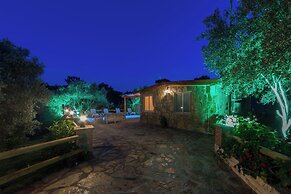 Ceren Villa Akyaka Daily Weekly Rentals