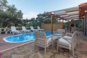 Ceren Villa Akyaka Daily Weekly Rentals