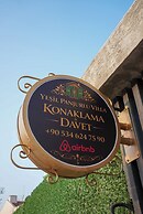 Yeşil Panjurlu Villa Otel