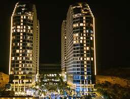 Apec Mandala Wyndham Suite Family