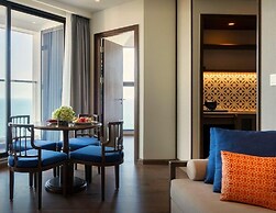 Apec Mandala Wyndham Suite Family