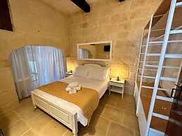 Ta Gilarda Boutique Living