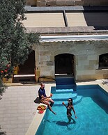 Ta Gilarda Boutique Living