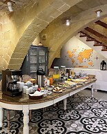 Ta Gilarda Boutique Living