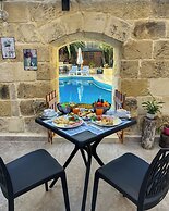 Ta Gilarda Boutique Living