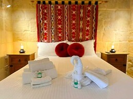 Ta Gilarda Boutique Living