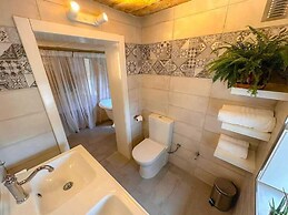 Ta Gilarda Boutique Living