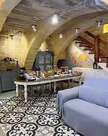 Ta Gilarda Boutique Living