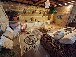 Ta Gilarda Boutique Living