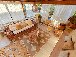 Ta Gilarda Boutique Living