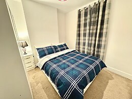 South Croydon - Sleeps 4 - Garden - 85walkingscore