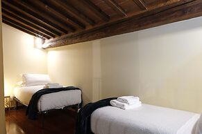 Wine Apartments Florence Barbaresco