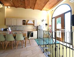 Wine Apartments Florence Barbaresco