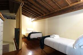 Wine Apartments Florence Barbaresco