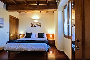 Wine Apartments Florence Barbaresco