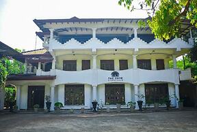 The Cave Kithulgala