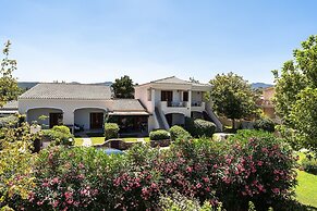 Budoni Homes Seaside, Ac And Bike