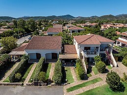 Budoni Homes Seaside, Ac And Bike