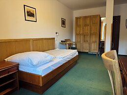 LH Hotel Mlýn Old Town