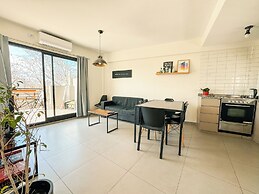 Spacious Penthouse in excellent Area by BT Homes