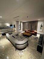 Blu Pearl Hotel & Residence