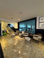 Blu Pearl Hotel & Residence