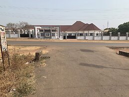 Gbemiro Ambassador Hotel and Suites