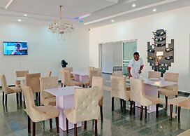 Gbemiro Ambassador Hotel and Suites