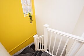Derby 2 Bed House - University & City