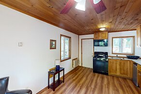 Rouge Cobb Mountain Cabins