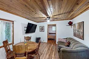 Rouge Cobb Mountain Cabins