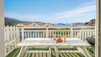 Yeosu Grace Family Pension